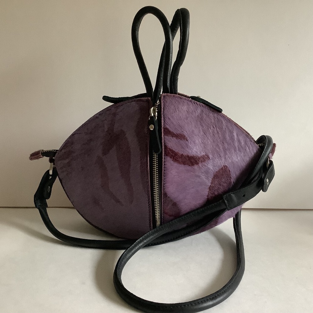 Humawaca Frida Genuine Leather Purse with Purple Calf Hair